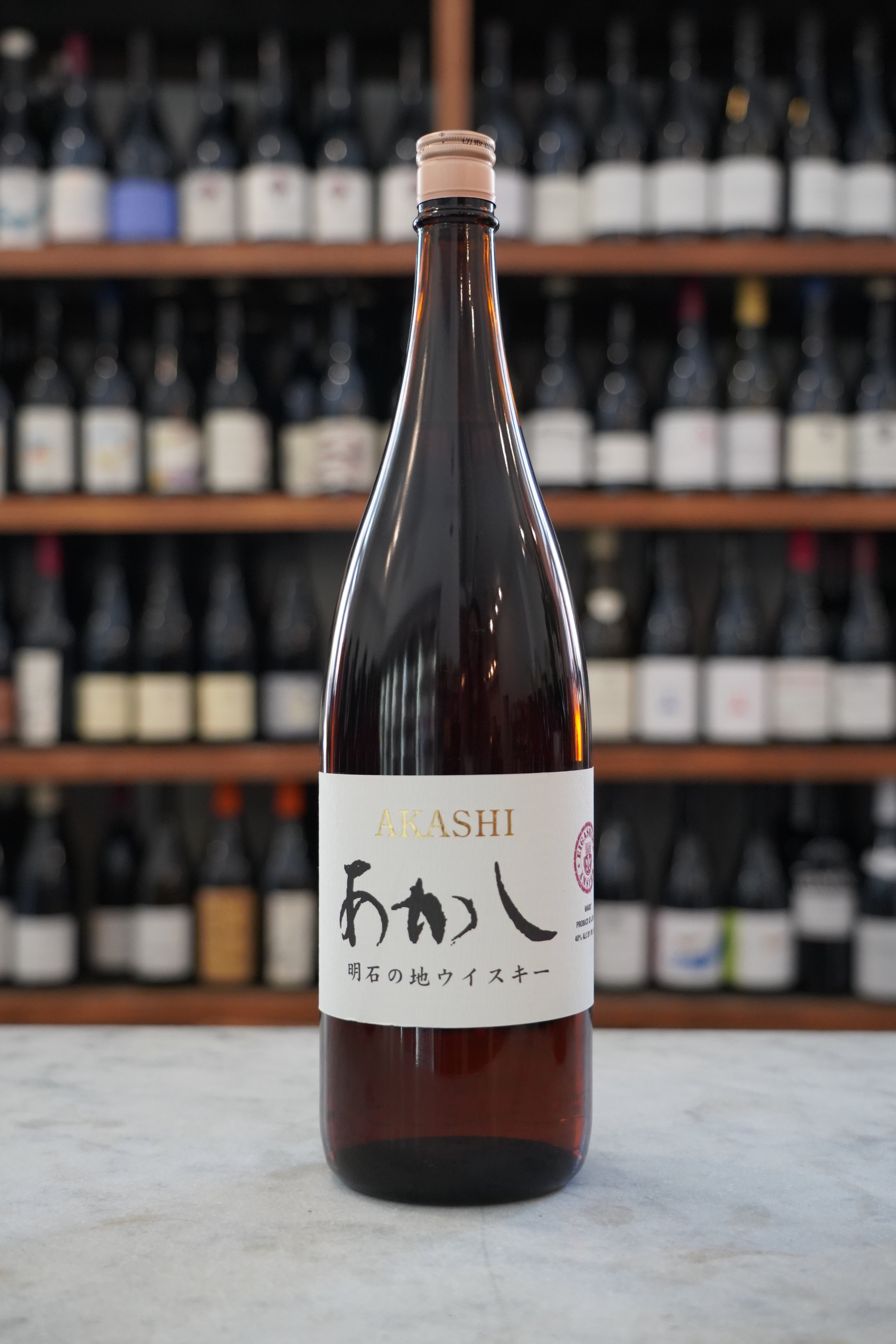 Akashi Eigashima Shuzo White Oak Field Blended Whiskey 1.8L