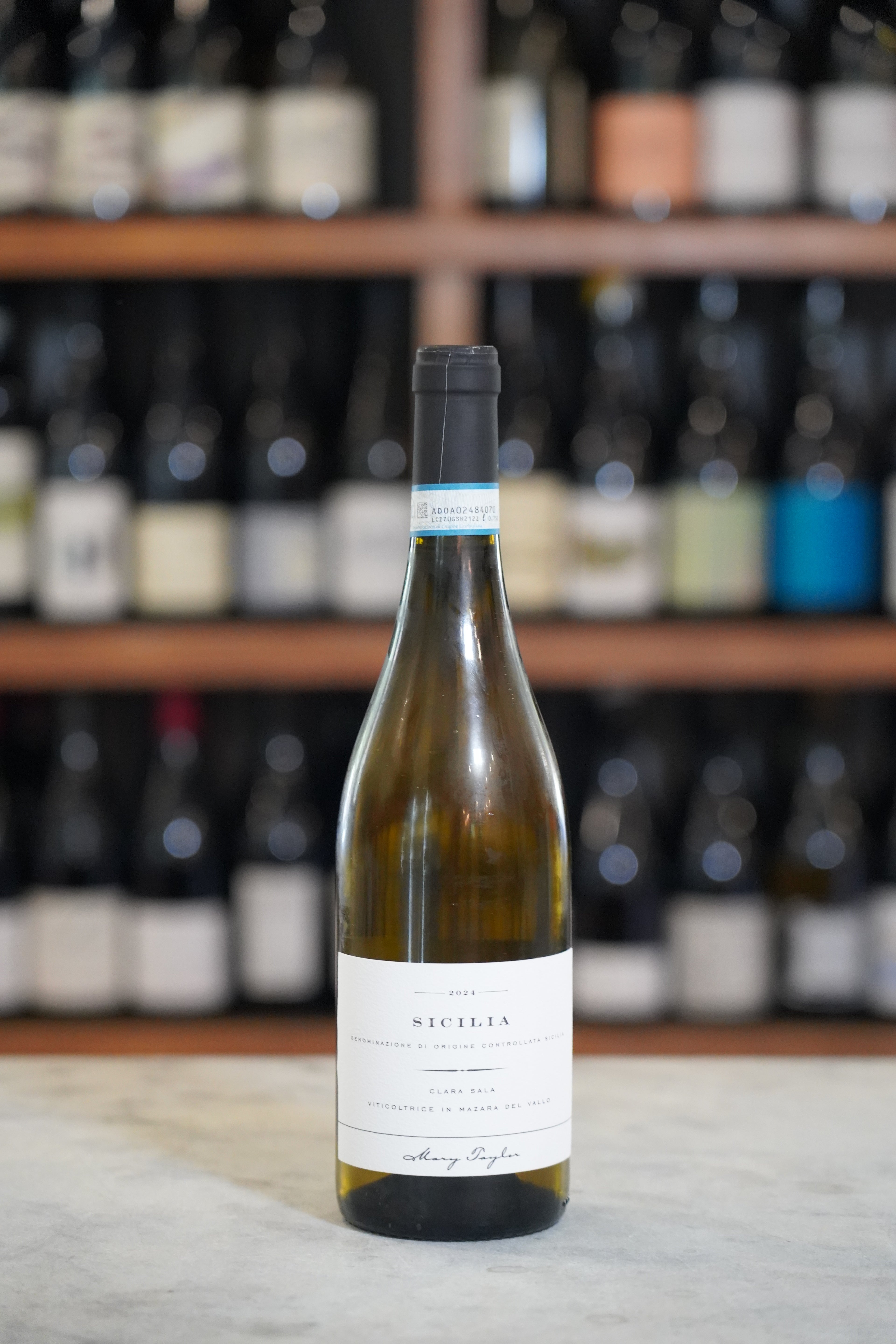 Mary Taylor Sicilia Bianco