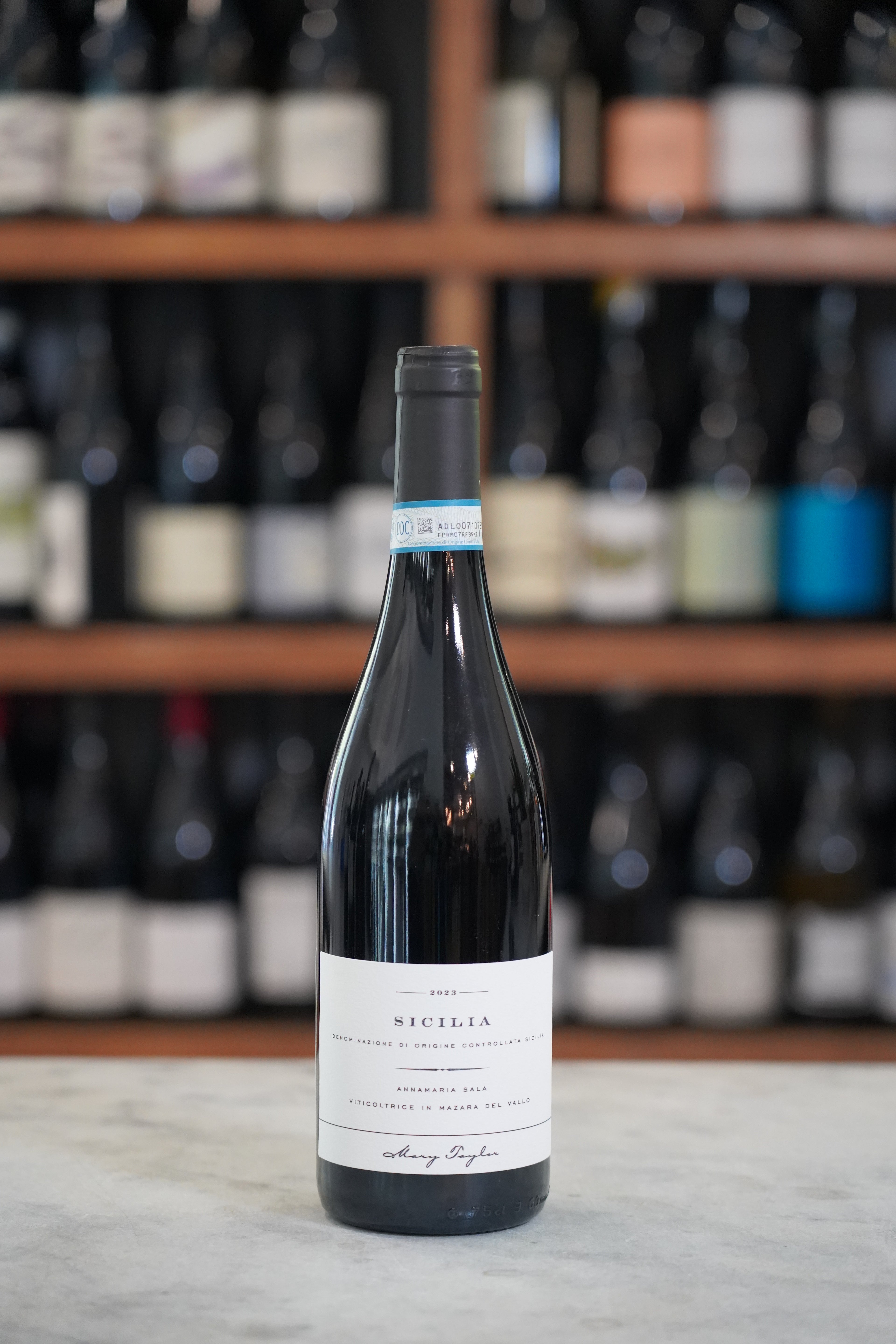 Mary Taylor Sicilia Rosso