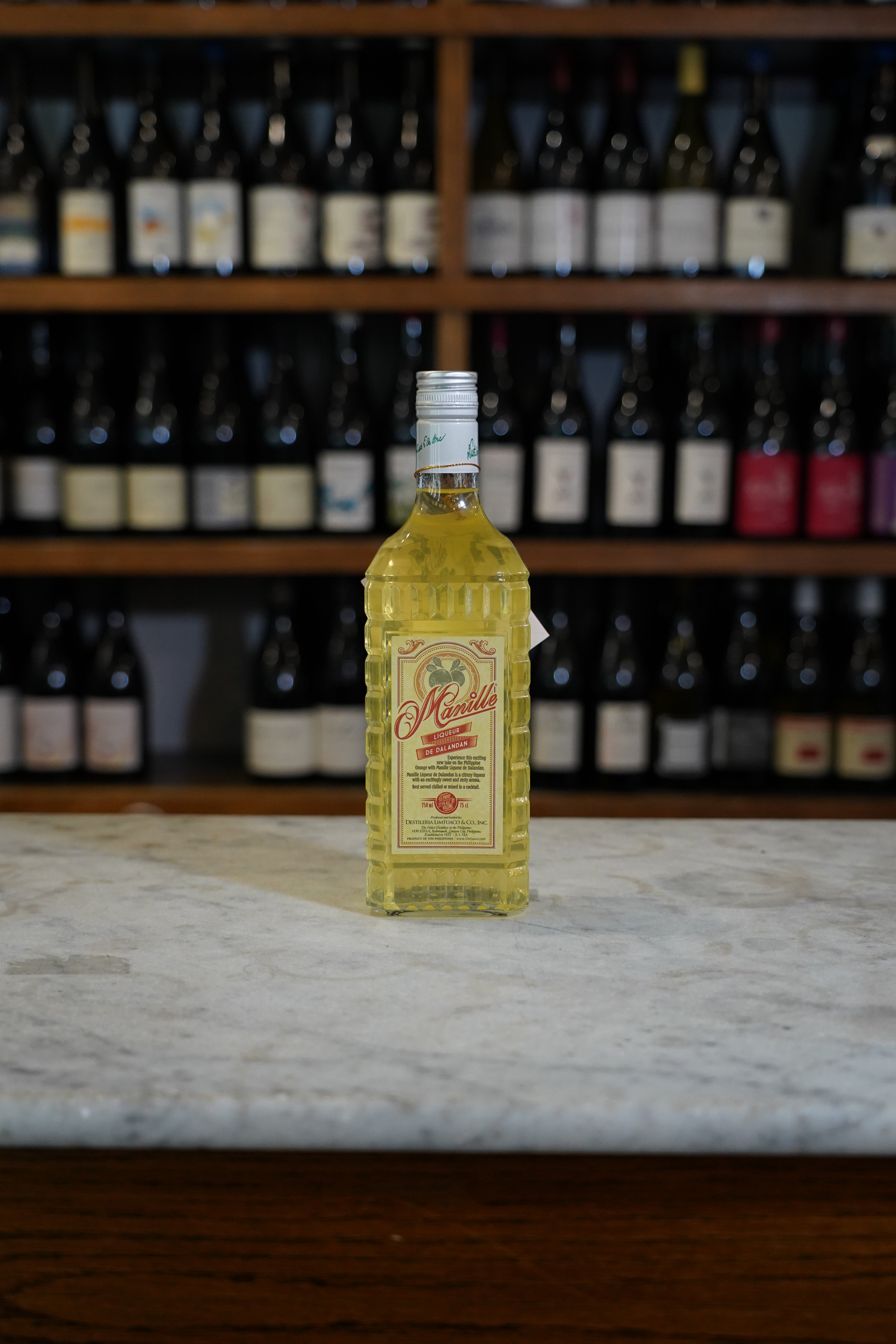 Destileria Limtuaco Manille Dalandan Liqueur